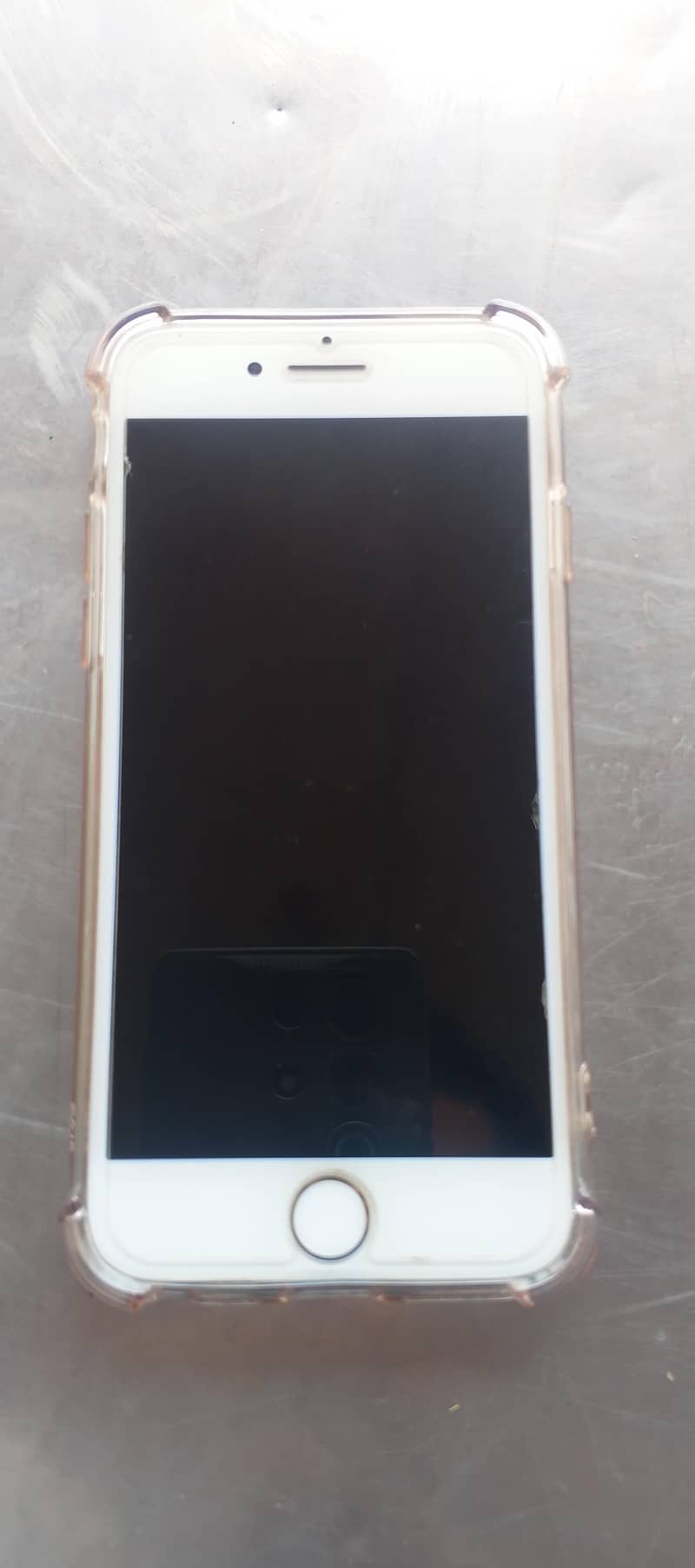 Apple iPhone 7 Plus 0