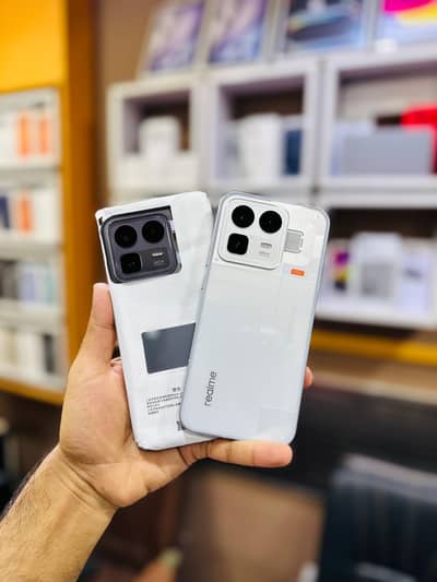 Realme Neo 8 12/256GB Snapdragon 8Gen5 NON Active Brand New 30K Tax