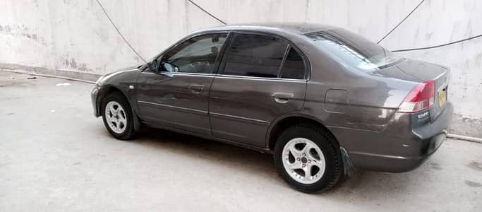 Honda Civic Prosmetic 2005