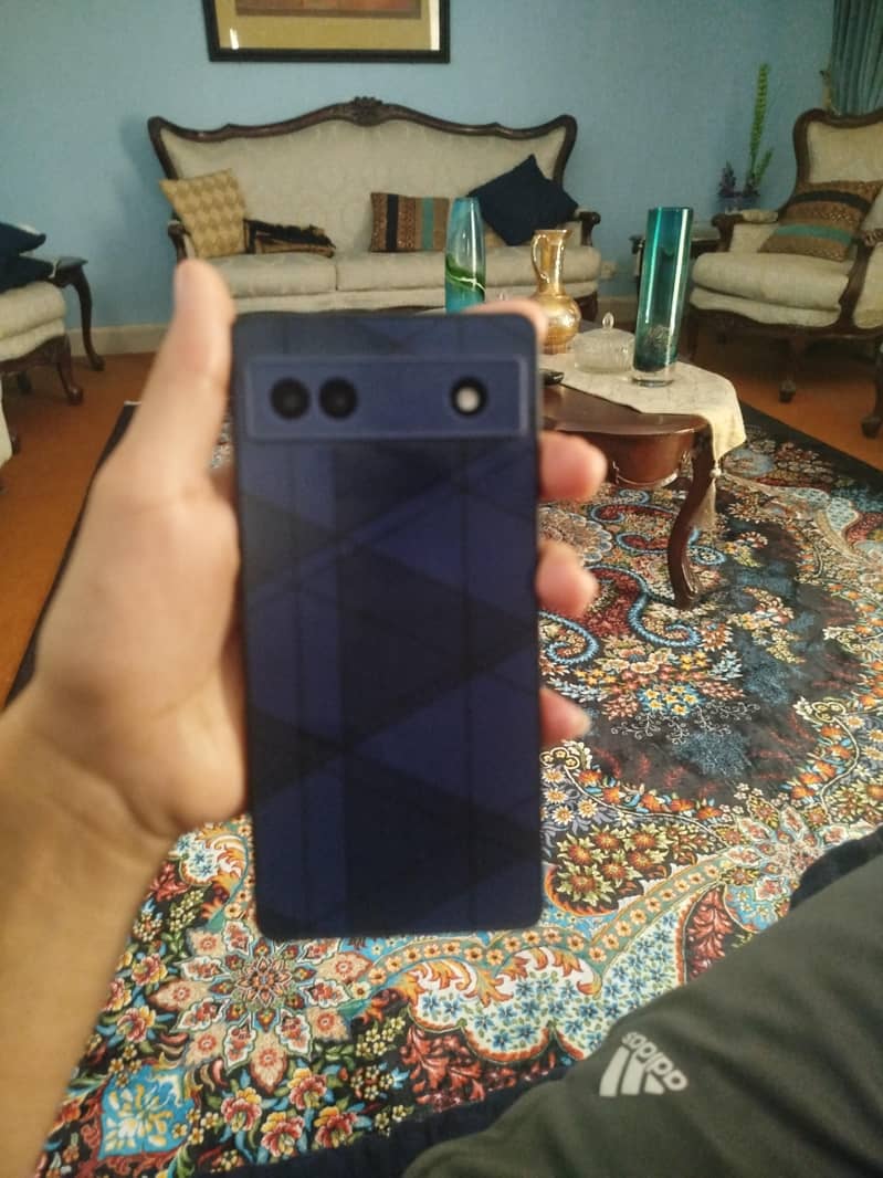 Google Pixel 6a 1