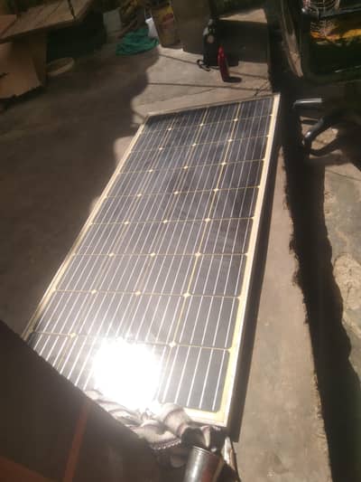 180 watts panel