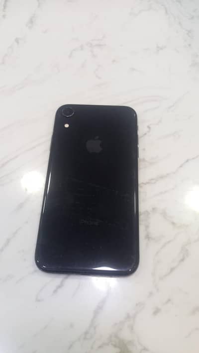 Apple iPhone XR