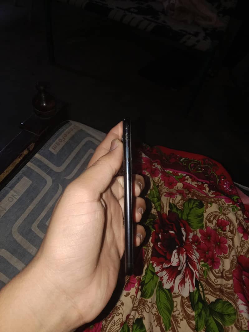 Apple iPhone SE 5