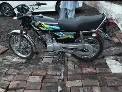 HONDA 125 Model 2025 applied ha urgent sell no sms only phone