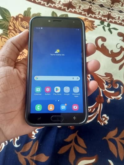 Samsung Mobile J400