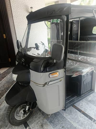 Almost New Riksha for Sale