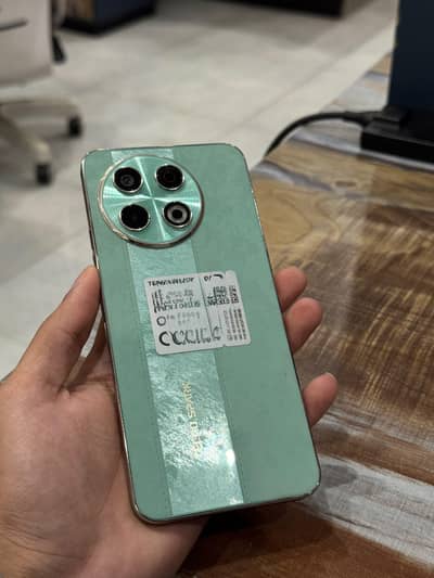 Tecno CAMON 30 Pro