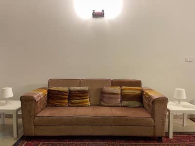 Bed with mattress up for sale