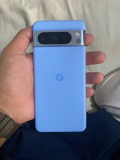 Google Pixel 8 Pro