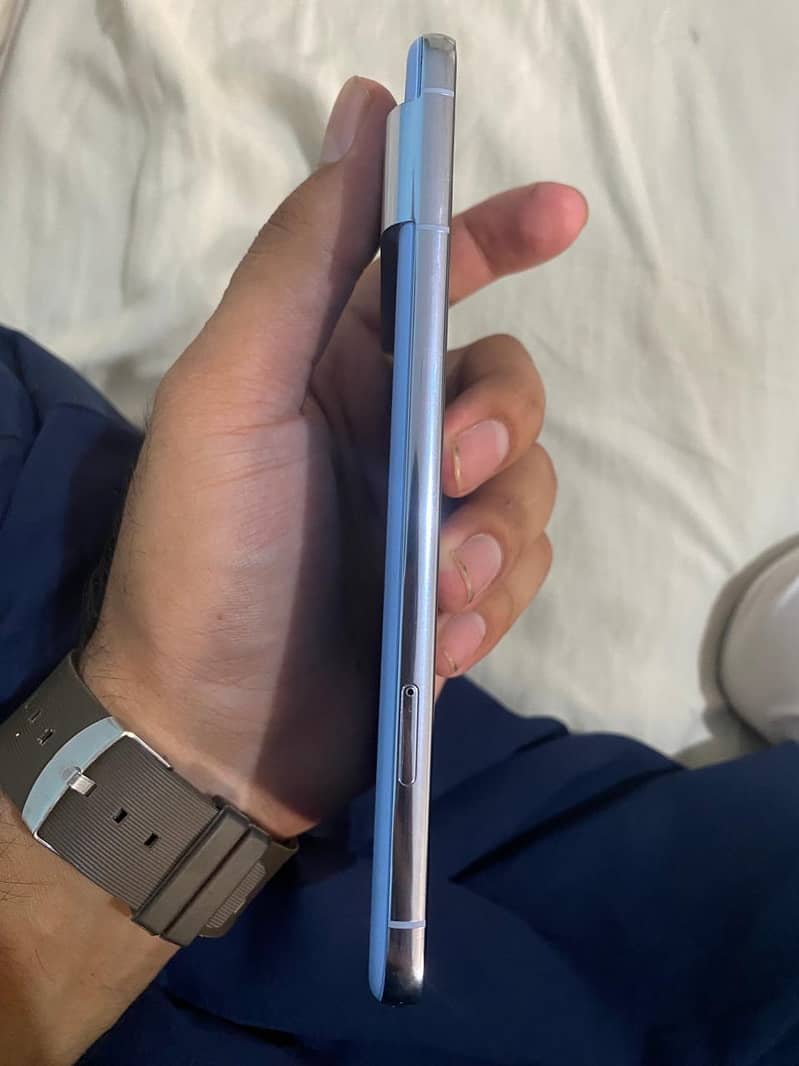 Google Pixel 8 Pro 3