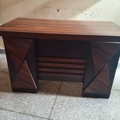 Office Table 03452561095
