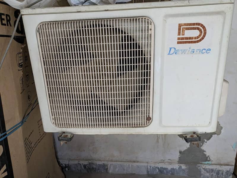 Dawlance Split AC 1