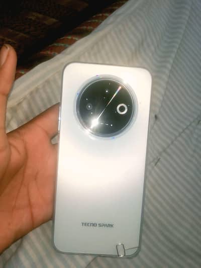 Tecno SPARK 30C