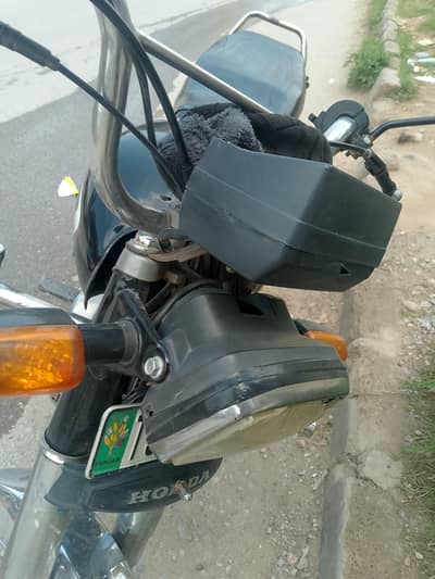 بہترین کنڈیشن بائیک برائے فروخت – کم چلائی گئی،  ٹھیک حالت