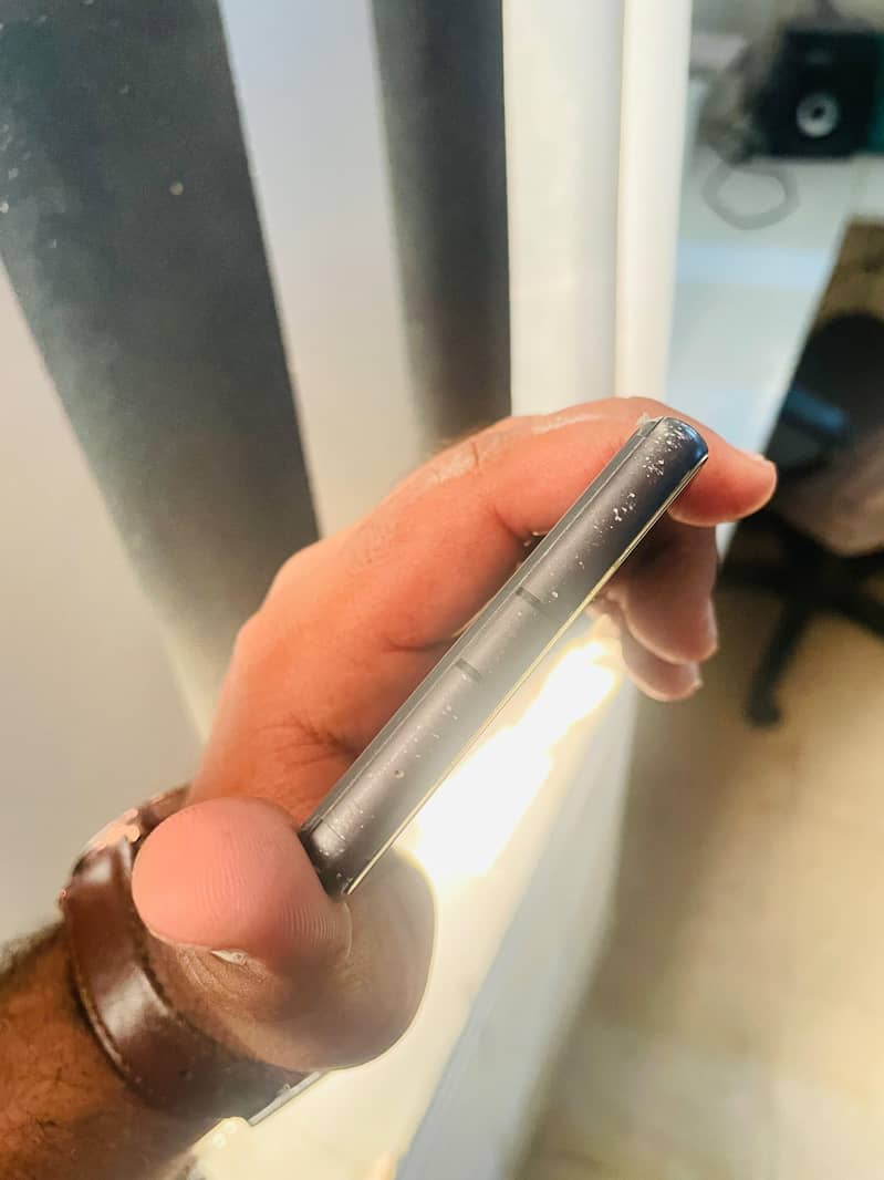 Pixel 7a 3