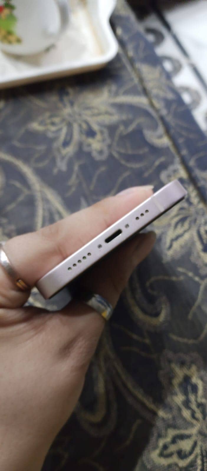 Apple iPhone 13 2