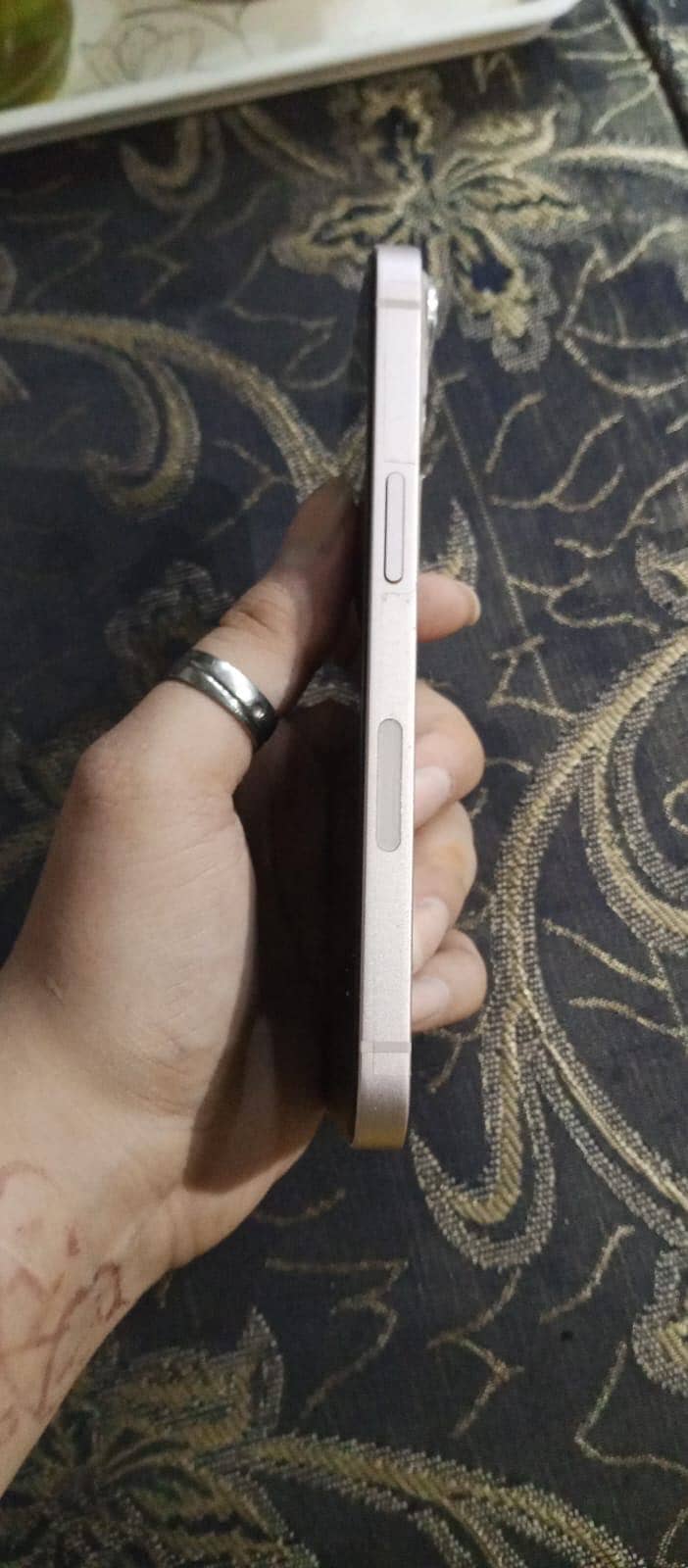Apple iPhone 13 4