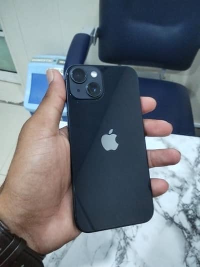 Apple iPhone 14