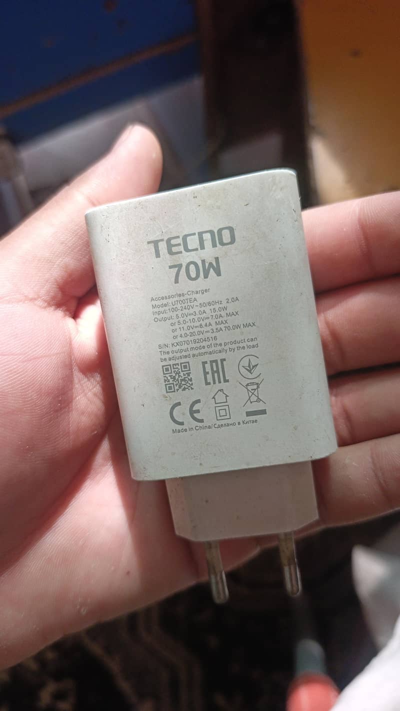 Tecno CAMON 30 7