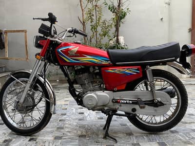 Honda 125 CG model 2018 WhatsApp 03 48 0 88 45 38