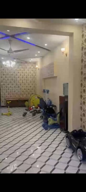 **10 Marla House for Sale Gulshan-e-Lahore**