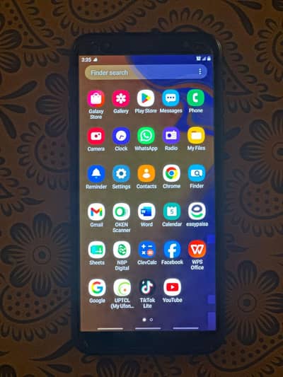 Samsung Mobile J4