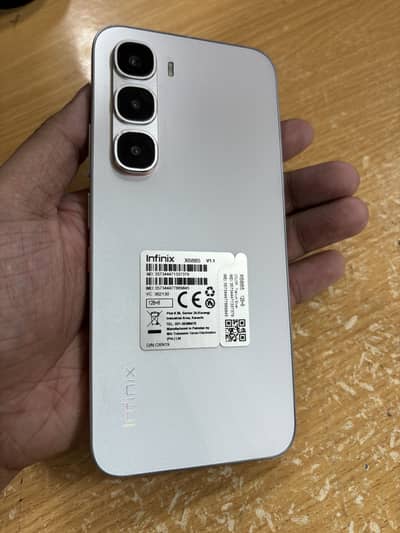 Infinix HOT 60 Pro 8+128 Titanium Silver