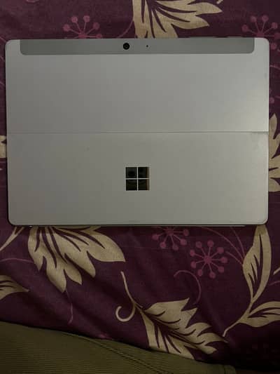 Microsoft surface go 2