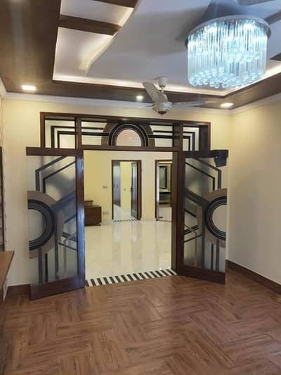 5 Bedroom Attach Washroom 8 Marla House 30x60 thora yous hai