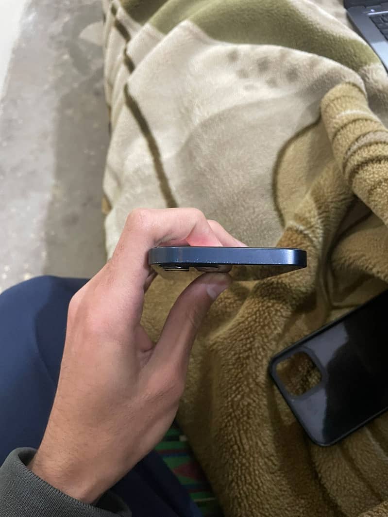 Iphone 12 1