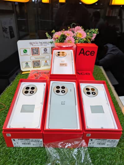 One Plus 13r/ace 5 16/512 non active boxpack available