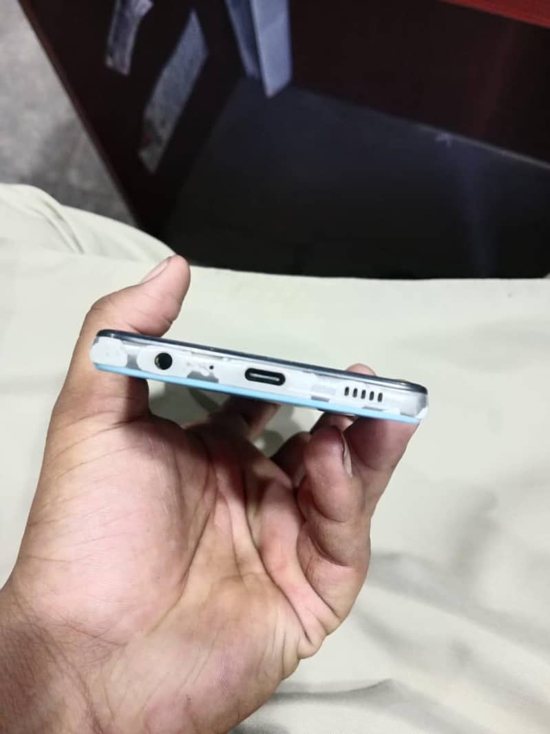 Samsung Mobile A32 0
