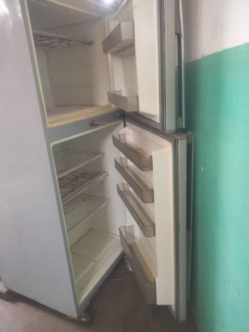 combo fridge 0
