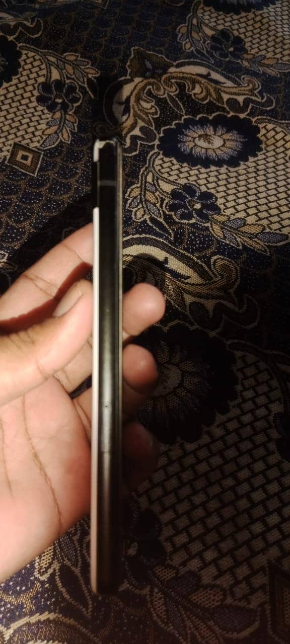 Google Pixel 6a 3