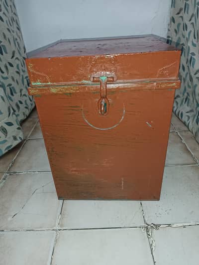 Trunk Box (atta container/ atta darami)