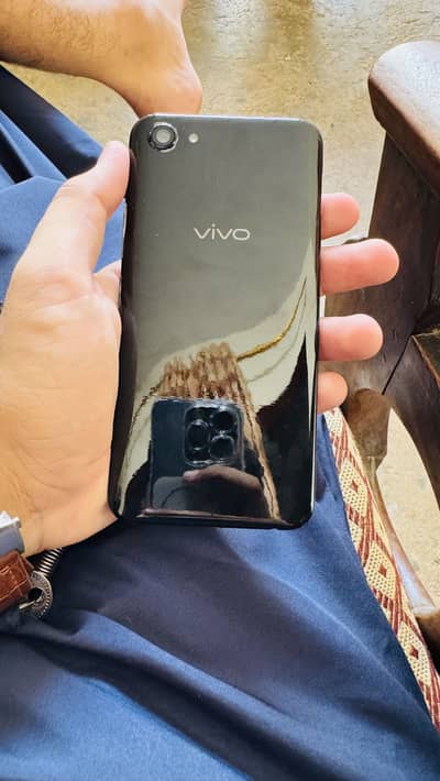 Vivo Y81s