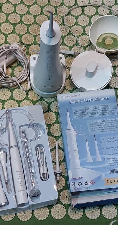 Teeth irrigator & Teeht cleaner & sertiliser
