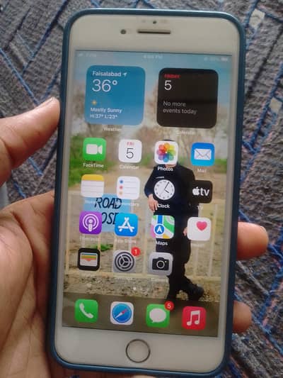 Apple iPhone 7 Plus only what's app detail 03166507035
