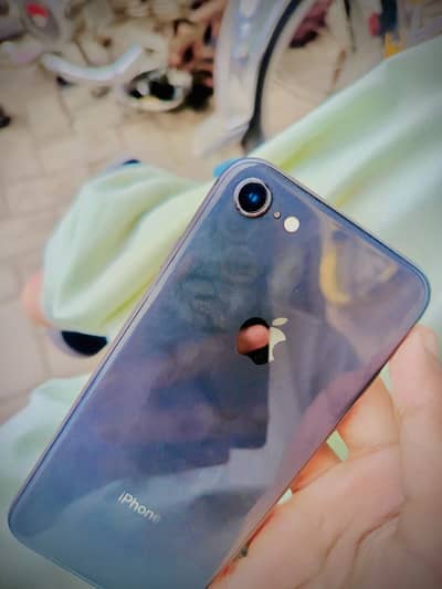 Apple iPhone 8