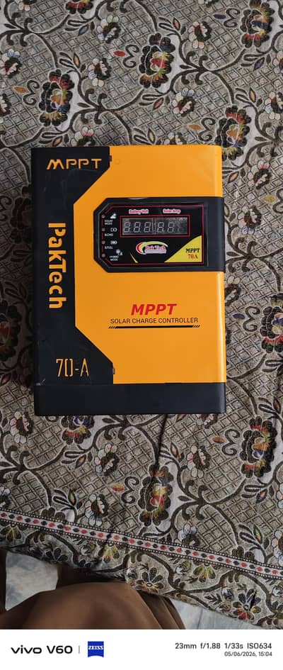Hyrbid Pak Tech Mppt Solar Charge controller