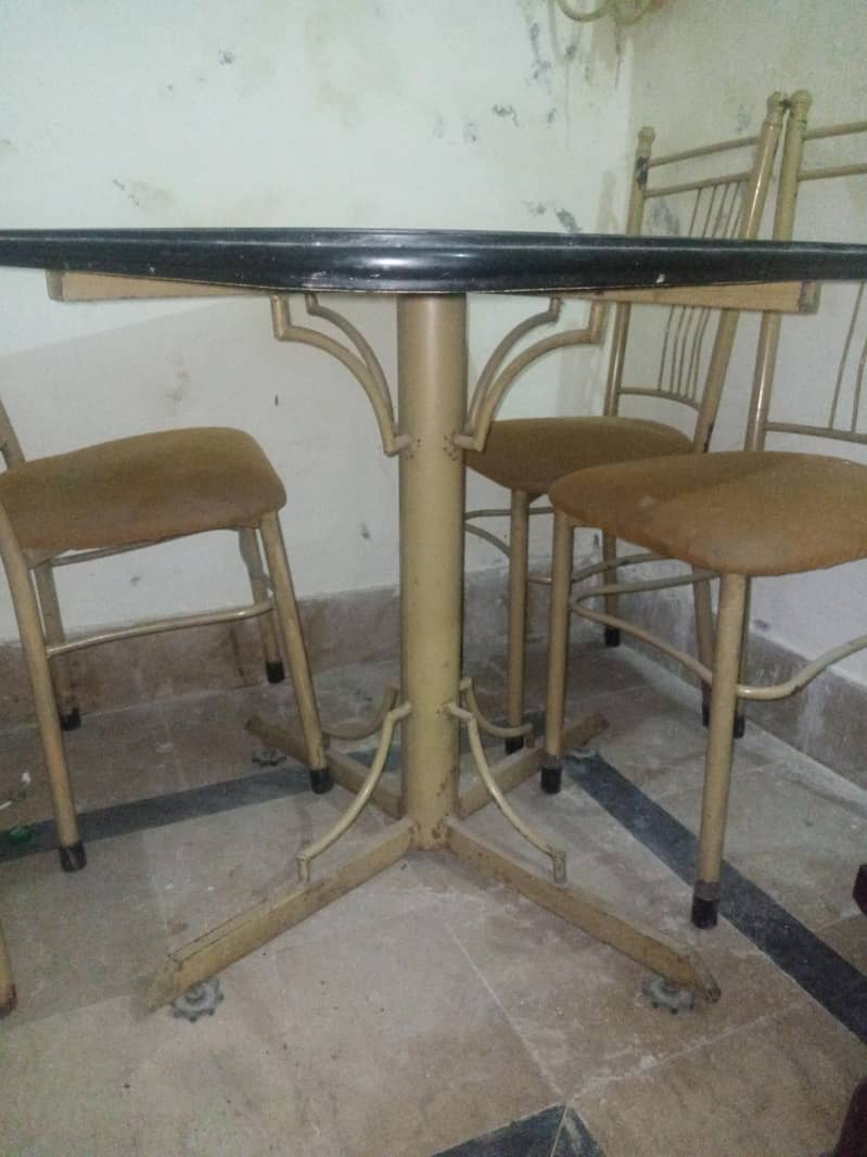 Dining table set 2