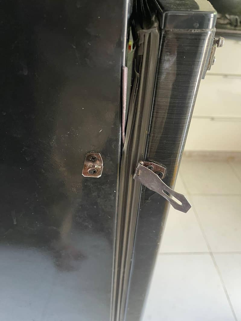 refrigerator 3