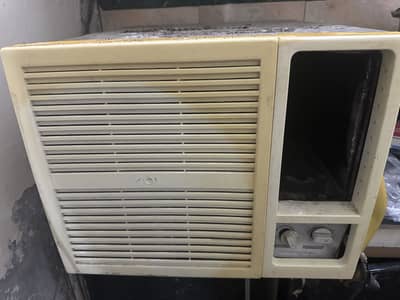 Window type air conditioner