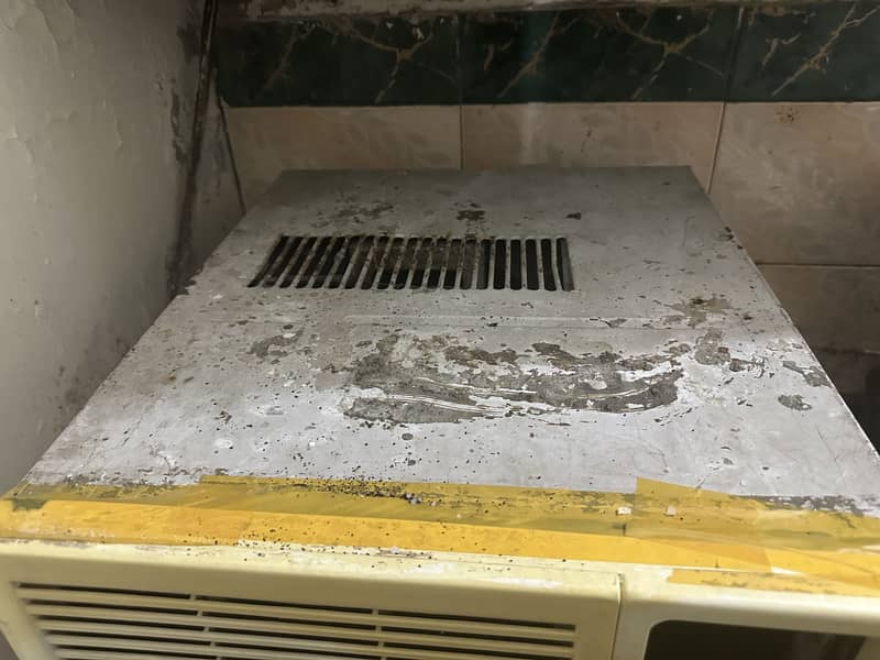 Window type air conditioner 2
