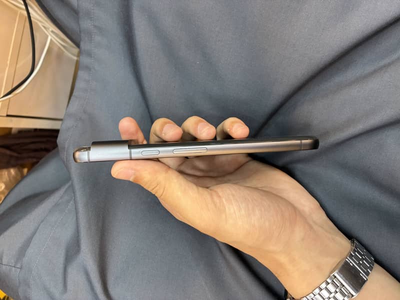 Google Pixel 8 1