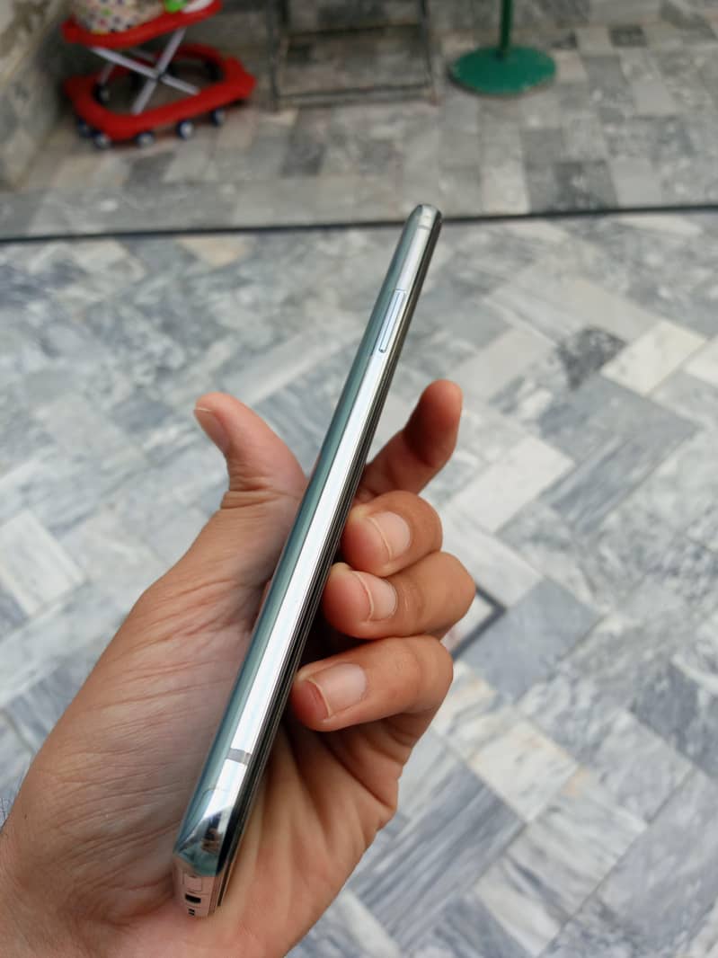 one plus 8t 2