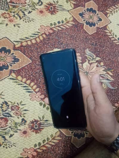 Motorola edge plus ha