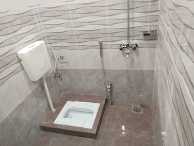10 MARLA UPPER PORTION FOR RENT IN PCSIR STAFF COLONY COLLEGE ROAD LAHORE