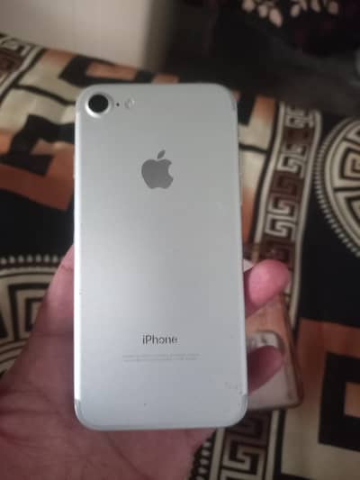 Apple iPhone 7