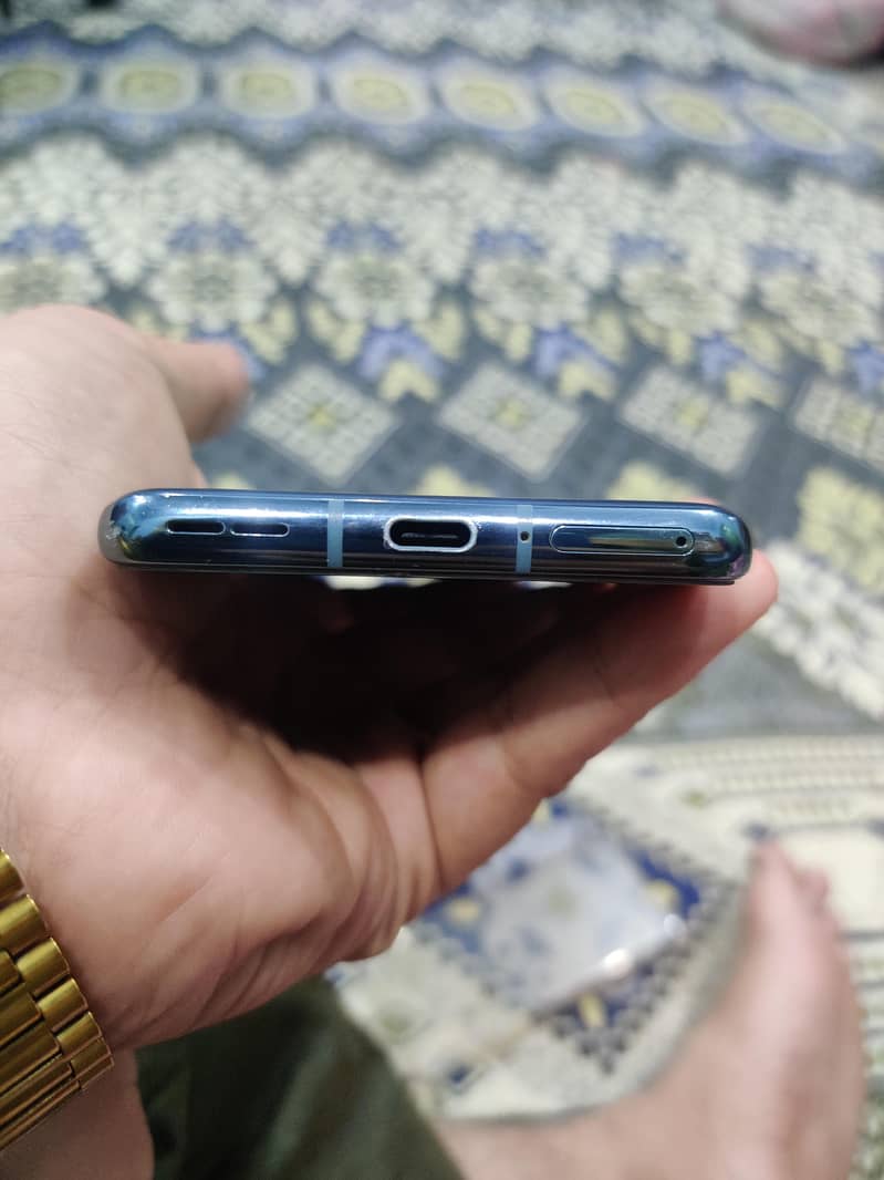 One Plus 9 Pro 1